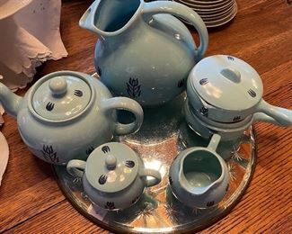 Cronin pottery, made in USA