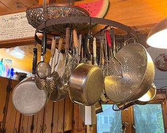 Pot rack