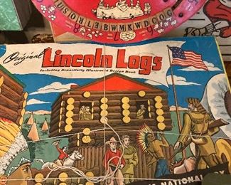 Original 1938 boxed Lincoln Logs 
