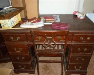 Nice Mahogany desk..also in the 'house'
