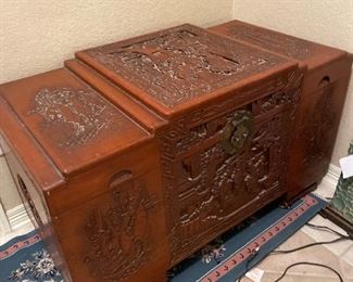 Outstanding Oriental theme cedar chest