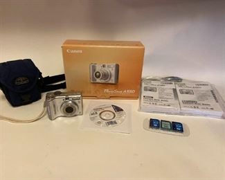 Canon Powershot A550 Digital Camera With Accessories