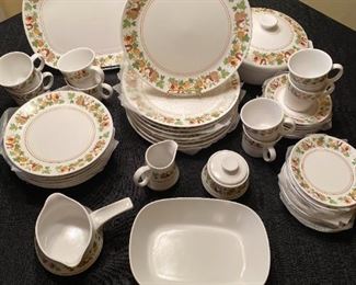 Noritake Progression China Set