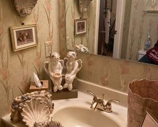 Powder Room Decor