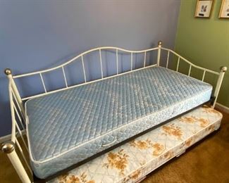 Twin Trundle Day Bed