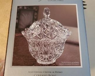Always & Forever Collectible Lead Crystal covered bowl