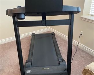 variable height treadmill