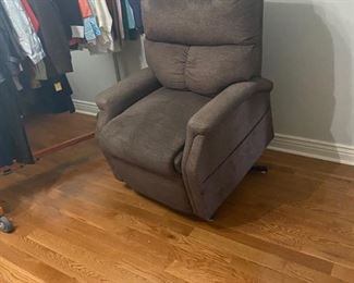 comfortable lift chair
