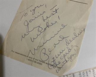 Autograph from  Minnie Pearl 