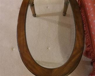 Glass top oval coffee table 46x26x16