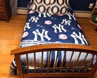 Top view of trundle bed