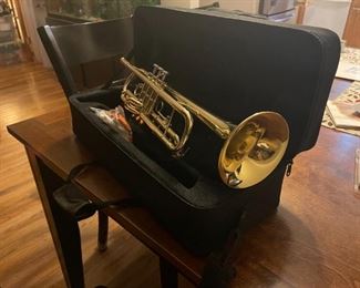 Trumpet - like new (case included)