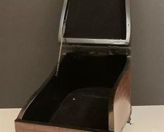 Vintage Jewelry Box.