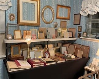 Large Selection of Vintage Picture Frames and Photo Albums.