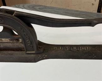 Vintage "Superb" Cigar Tobacco Cutter.