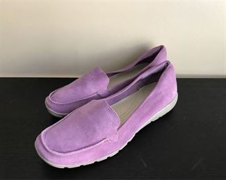 New Easy Spirit Lilac Suede Comfort Slipons