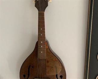 Vintage 1950's Favilla Mahogany Mandolin...very nice condition