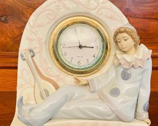 #73 $125 Lladro Large clown clock retired 1990 #5778  • 8high 8across 4deep 