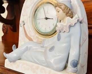 #73 $125 Lladro Large clown clock retired 1990 #5778  • 8high 8across 4deep 