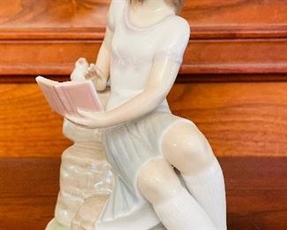 #75 - $45 Lladro Sunday child girl with book 1992 #6024   • 6high