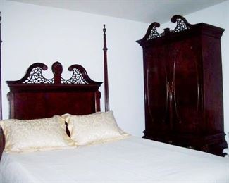 Available for presale
Set $400