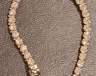 18k white gold diamond tennis bracelet 11.33 total diamond weight SI1 or better H color.. $12.500