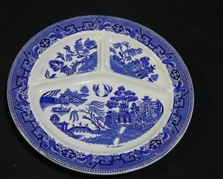 Blue Willow Divided Dinner Plates