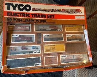 Vintage Tyco electric train set