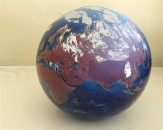 GLASS EARTH by LUNDBERG