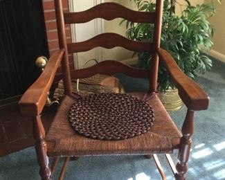 VINTAGE ARM CHAIR w/RUSH SEATING