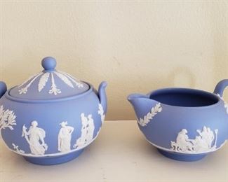 WEDGWOOD SUGAR BOWL/CREAMER