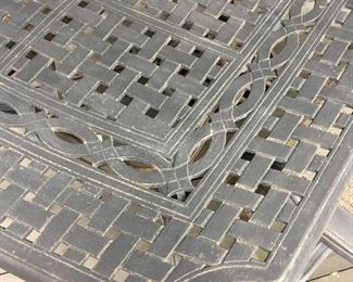 PATIO TABLE TOP PATTERN