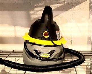 Stinger Wet/Dry Shop Vacuum