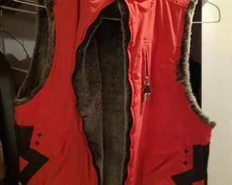 Hunting / Outdoor Vests and Jackets