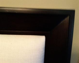 CORNER EDGE OF HEADBOARD