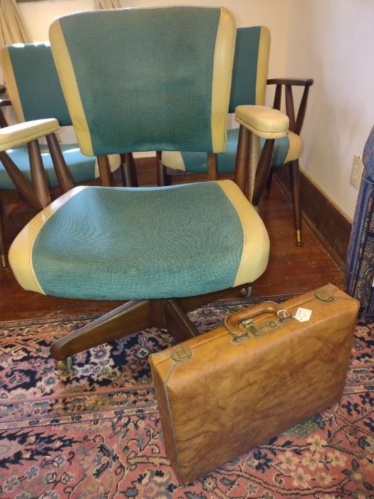 Vintage Mid-Century Executive Chair on Casters, vintage briefcase