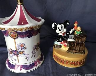 Vintage mickey Mouse Music Box Musical Candy Jar
