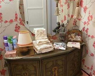 Amazing Vintage Cabinet