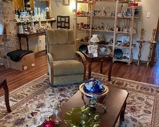 3 lazy boy recliners