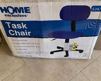 desk chair NIB