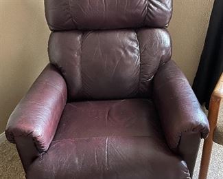 lazy boy leather recliner