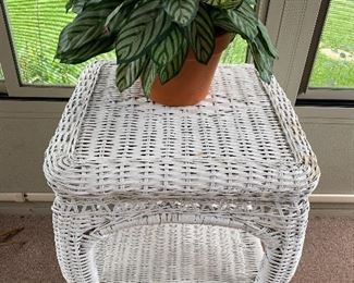 Wicker accent/side table.