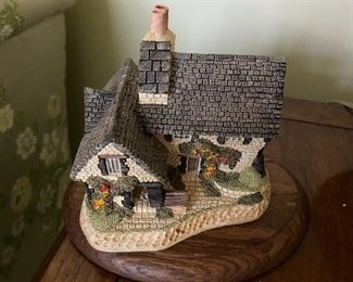 David Winter Scottish Collection Gillies Cottage