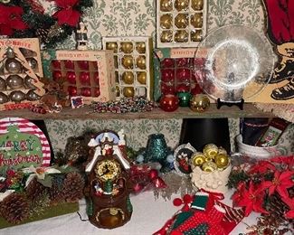 Vintage Hallmark Keepsake Santa’s Christmas Clock, Vintage Noelle Christmas Ornaments 