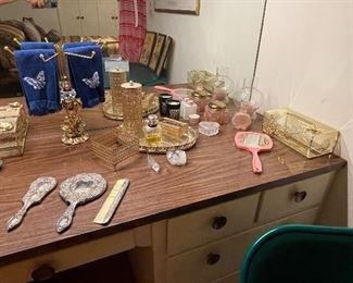 Retro Vanity Tray & Accessories 
