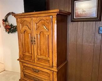 Vintage Solid Wood Armoire/ Gentlemen’s Chest, RCA TV