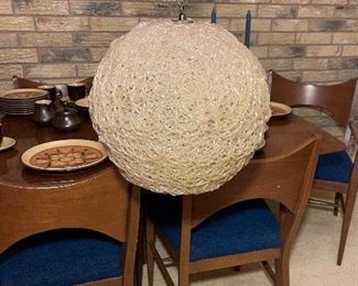 Mid Century 1960s Spaghetti Spun Lucite/Acrylic Swag Light