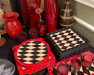 Black & red checkered serving pieces