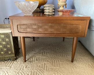 2 Mid Century end table