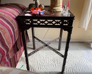 39 Accent table